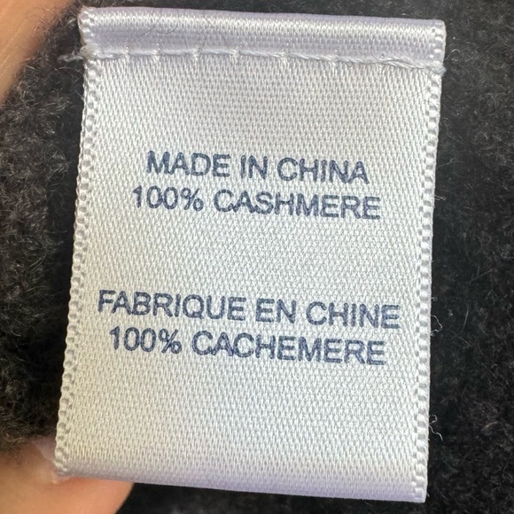 SPLENDID - 100% Cashmere Black & Gray Striped Sweater - XS - Picture 5 of 5